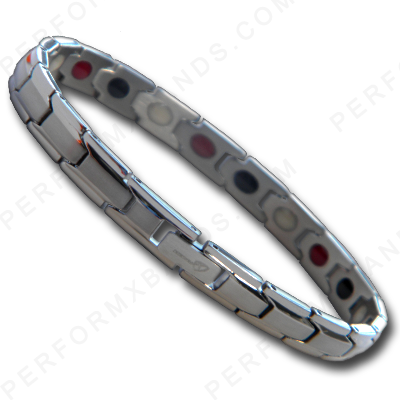 B02 Men Titanium